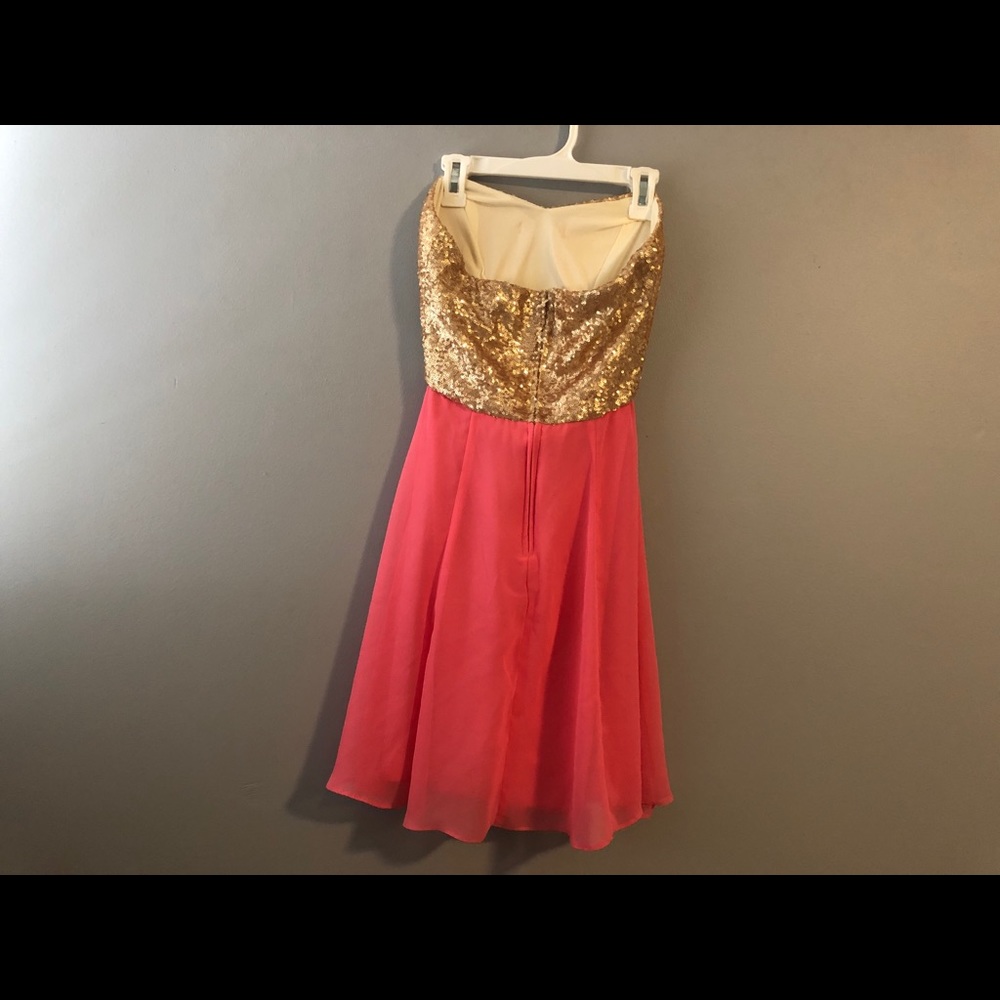Dress - Picture 4 of 4